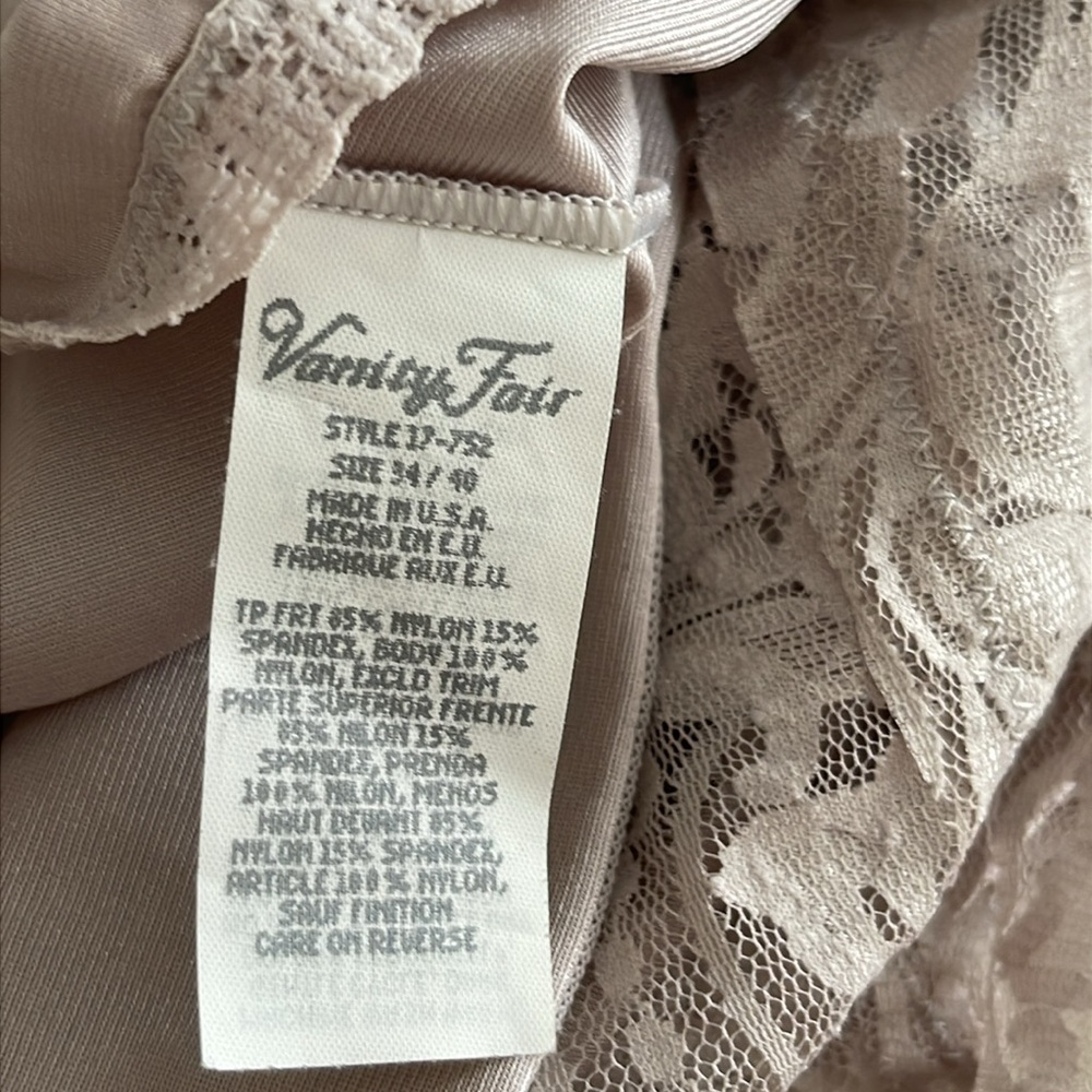 Vintage Vanity Fair Lace Bib Camisole - Picture 5 of 7